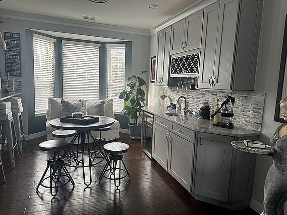 2nd image of 102 Julie Dr