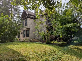 570 Laurel Ave APT 1, Saint Paul, MN 55102