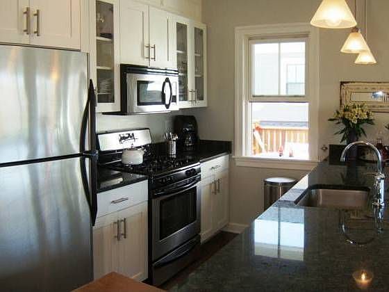 2nd image of 131 Green St Unit 305