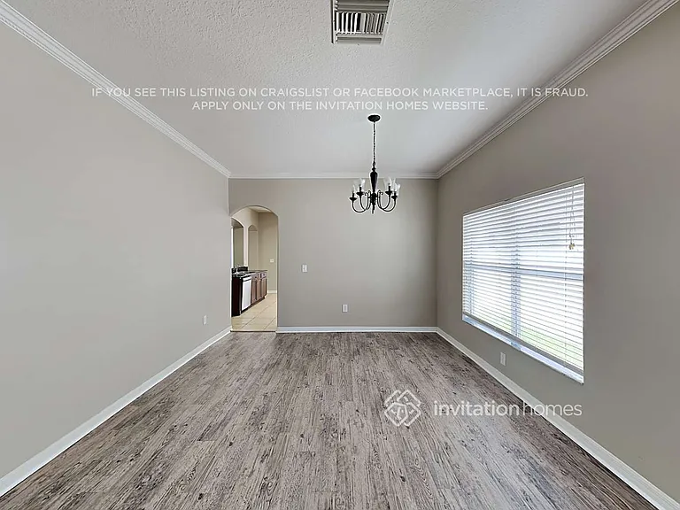 1401 Gallberry Ct — Photo 5