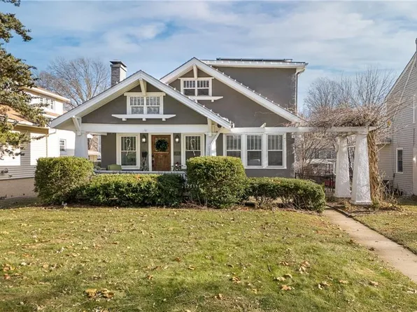 2215 Eugene Field Ave, Saint Joseph, MO 64505