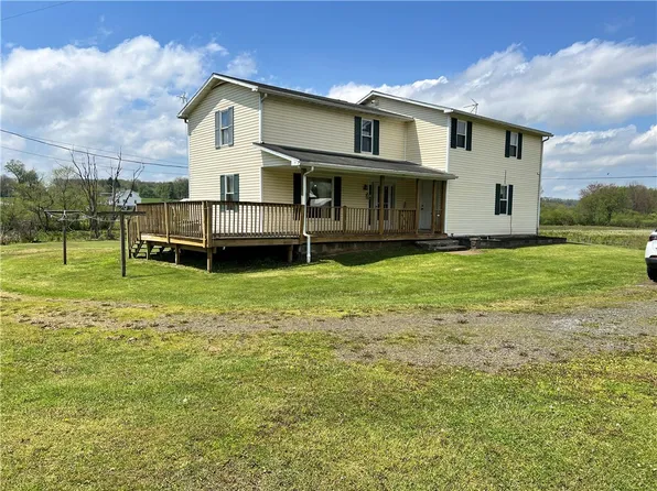40 Bush Rd, Greenville, PA 16125
