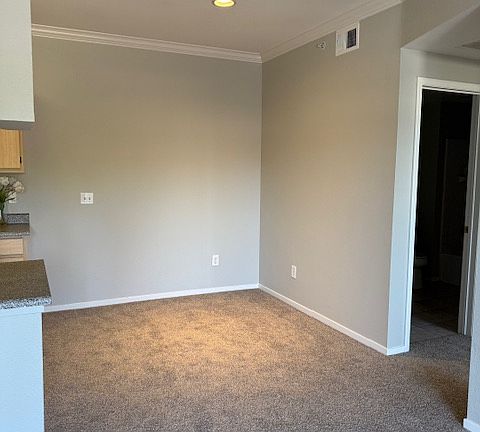 Kitchen , dinning area