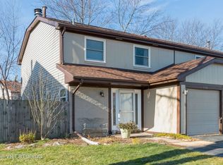 3950 Sandpiper Dr, Hanover Park, IL 60133