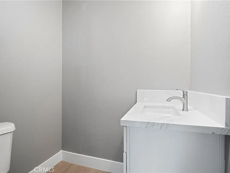 4330 Pacific Ave — Photo 24