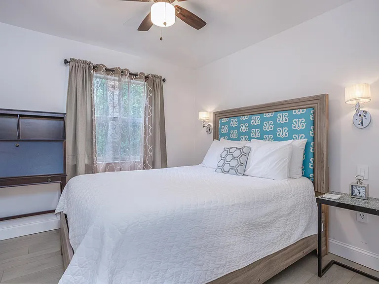 3281 Beneva Rd #203 — Photo 13