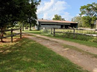 366 Hofferek Rd, Rosanky, TX 78953