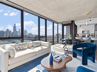 168 N Elizabeth St #ID1029636P, Chicago, IL 60607