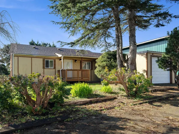 111 Cypress Ave, Garibaldi, OR 97118