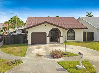 14391 SW 24th St, Miami, FL 33175