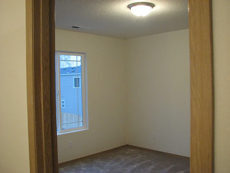20038 SW Kendall Ln — Photo 11