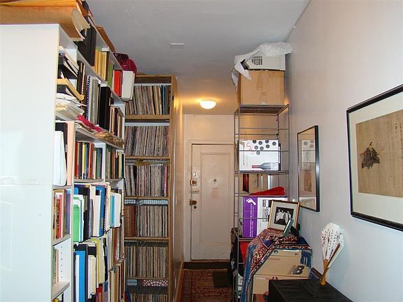 3rd image of 8384 116th St APT 4F