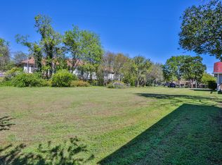 3900 Manchaca Rd, Austin, TX 78704