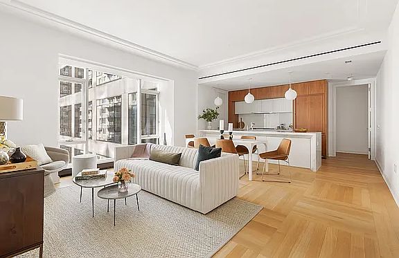 2nd image of 1289 Lexington Ave #11E