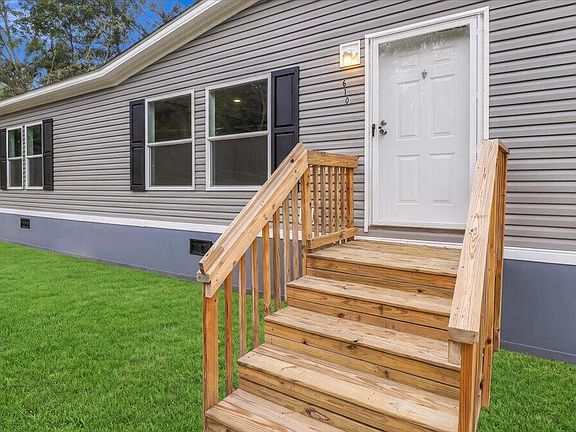 5th image of 610 Rabbitpatch Ln
