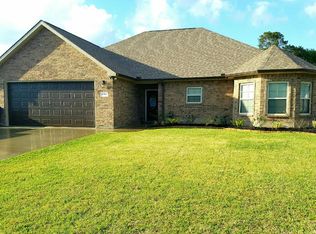 2224 Alexa Ln, Sulphur, LA 70663