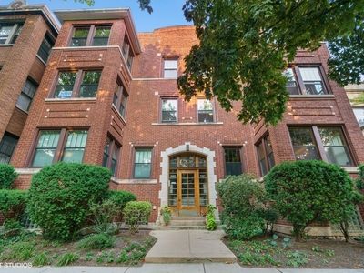 6327 N Wayne Ave #2, Chicago, IL, 60660