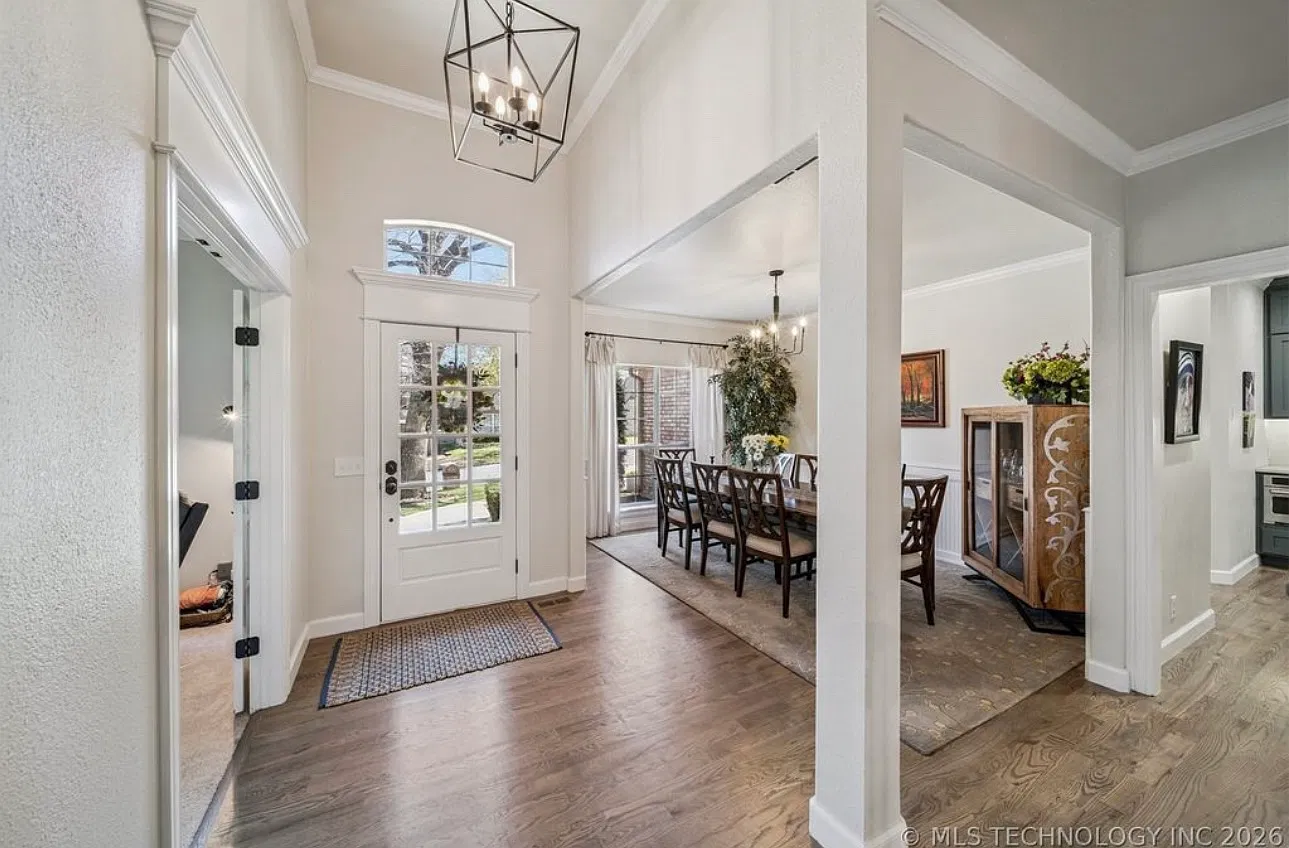 4 bed, 2845 sqft, $3,800 — Photo 4