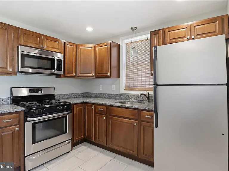 5242 Sands Rd — Photo 18