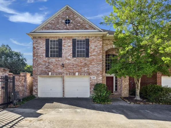 2410 Briar Ridge Dr, Houston, TX 77057