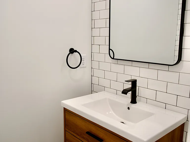 635 Main St #1 — Photo 7