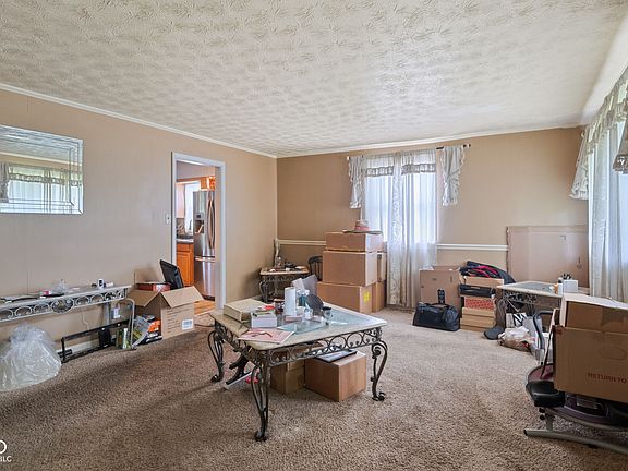 4th image of 3425 N Elizabeth St