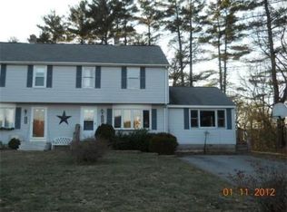 23 Meadow Rd, Uxbridge, MA 01569