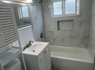 1030 E Imperial Ave APT C, El Segundo, CA 90245