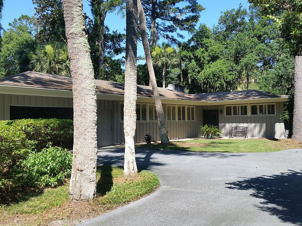 1st image of 30 Woodbine Pl