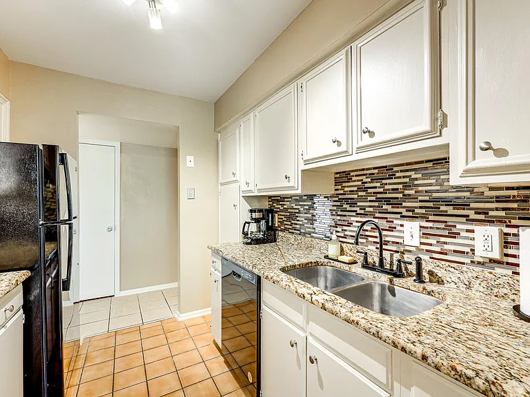 8702 Village Dr #1305 — Photo 14