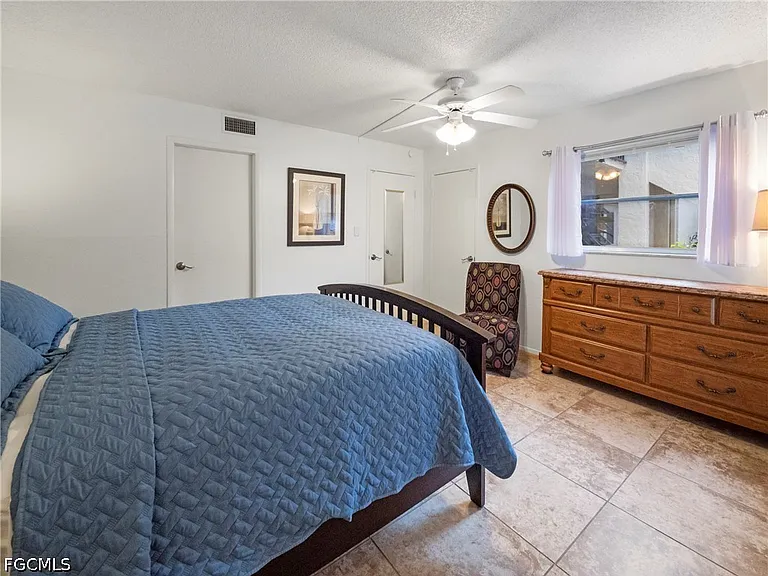7400 College Pkwy #56A — Photo 22