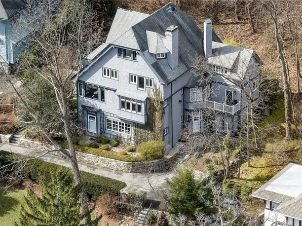 63 Park Avenue, Bronxville, NY 10708