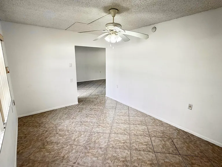 1101 Bahama Bnd #A1 — Photo 15