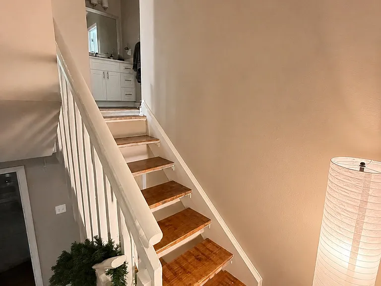647 Cedarwood Dr — Photo 8