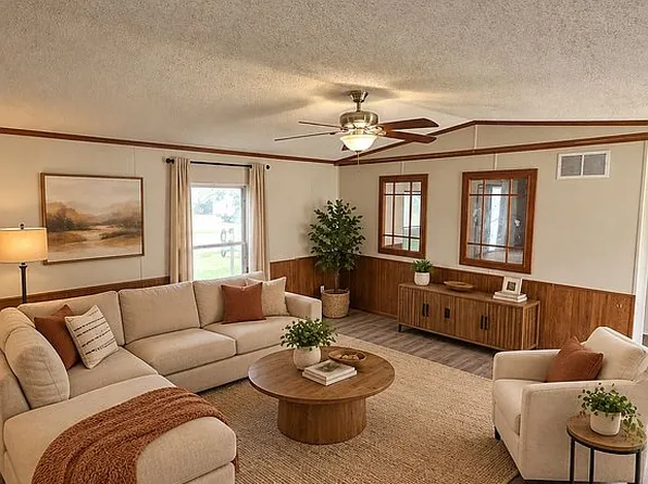 2022 Collier Blvd, Ofallon, MO 63366