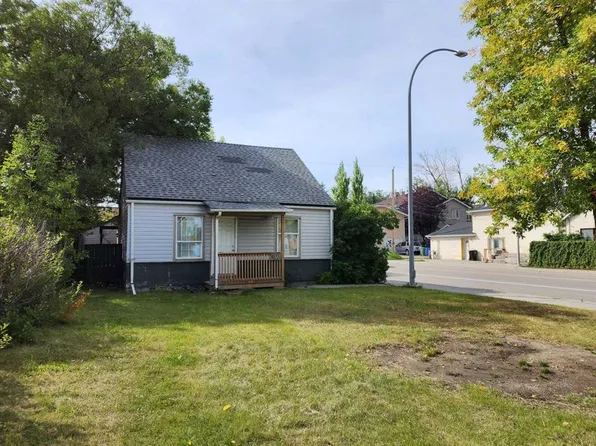 401 N 22nd Ave NE, Calgary, AB T2E 1T8