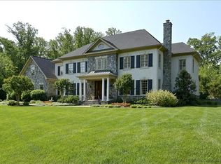 1028 Timbercreek Trl, Great Falls, VA 22066