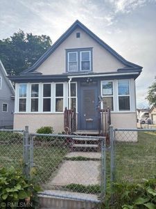 708 Hamline Ave N, Saint Paul, MN, 55104