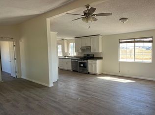 19124 Liberty Rd, Acampo, CA 95220