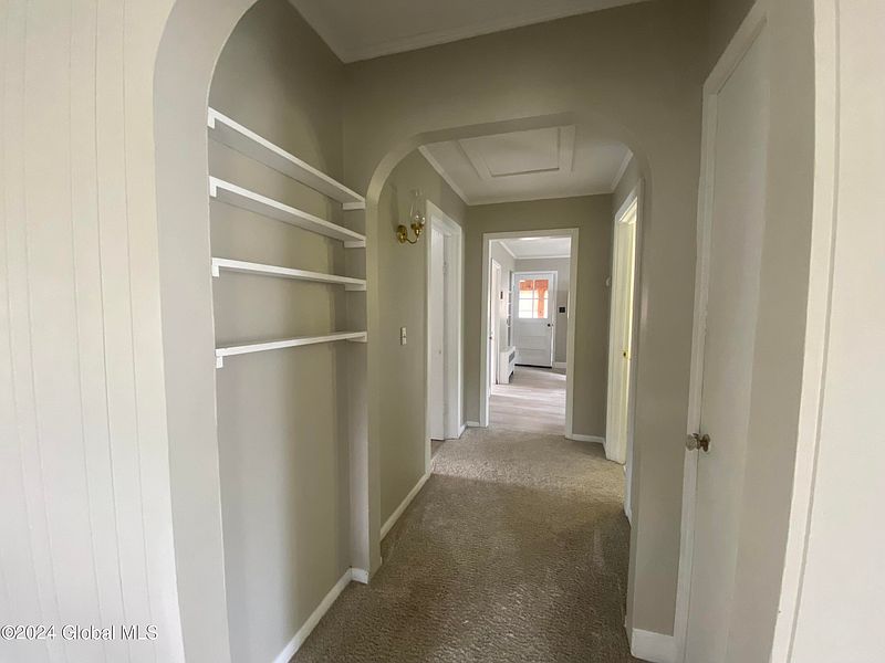4th image of 50 Champlain Avenue