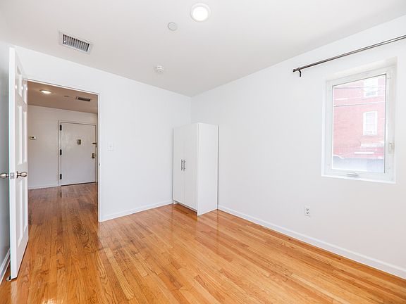 4th image of 161 Jefferson St APT 2A