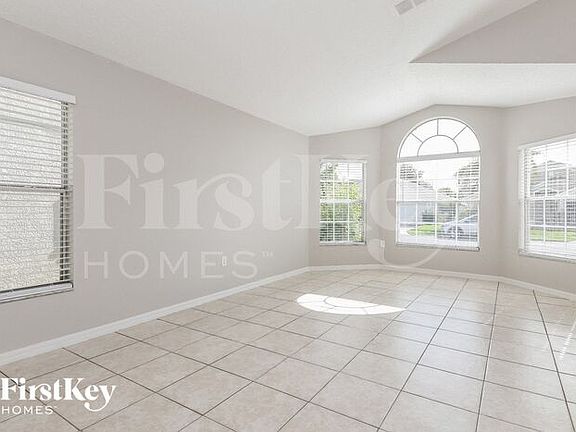 3rd image of 3028 Goodrick Ln