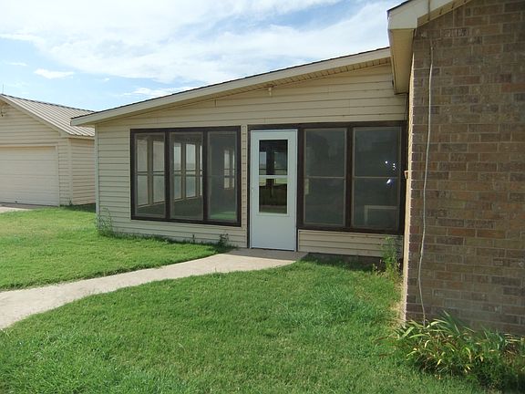 3rd image of 8155 County Road 6