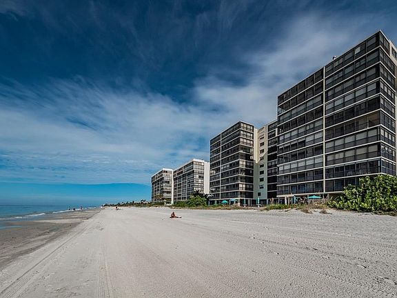 3rd image of 15400 Gulf Blvd APT 205