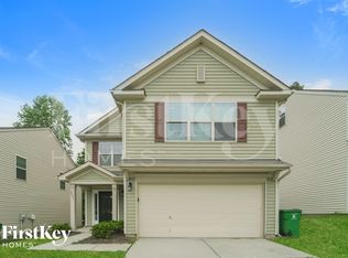 803 Rook Rd, Charlotte, NC 28216