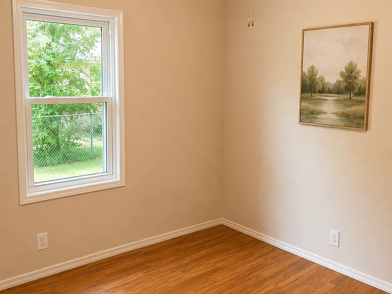 712 Fawn Dr — Photo 12