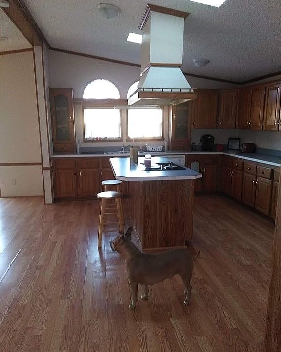 1st image of 137 Scarlet Oak Ln