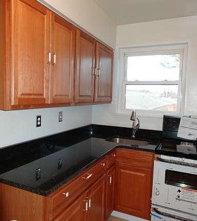 3rd image of 6198 Greenwood Dr APT 201