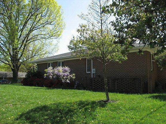 4th image of 182 Orchard Dr