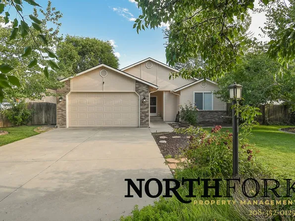 324 N Procyon Pl, Star, ID 83669